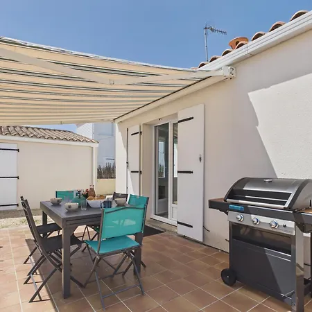 Semesterbostad 300 M De La Plage, Maison Pour 8 & Bbq *